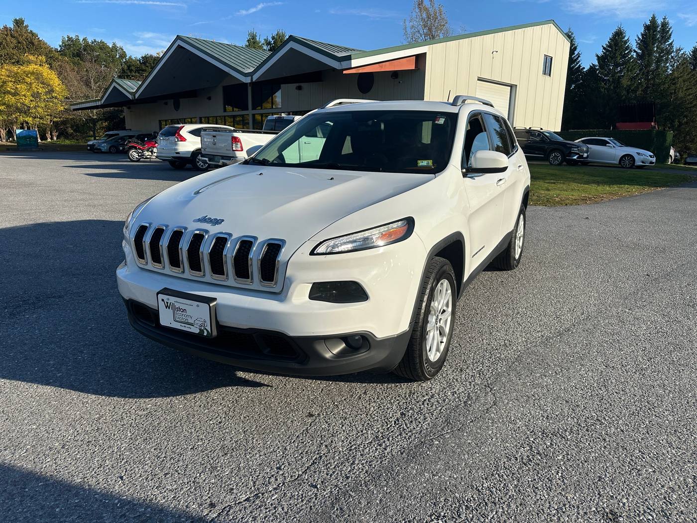 2015 Jeep Cherokee Latitude — SUV — 113,624 mi — South Burlington, VT