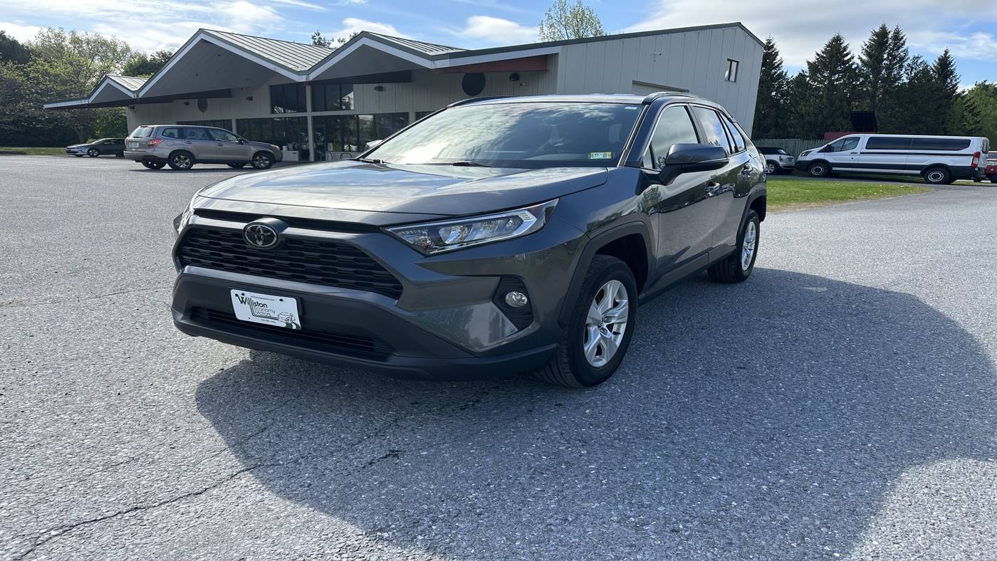 2021 Toyota RAV4 XLE — SUV — 21,343 mi — South Burlington, VT