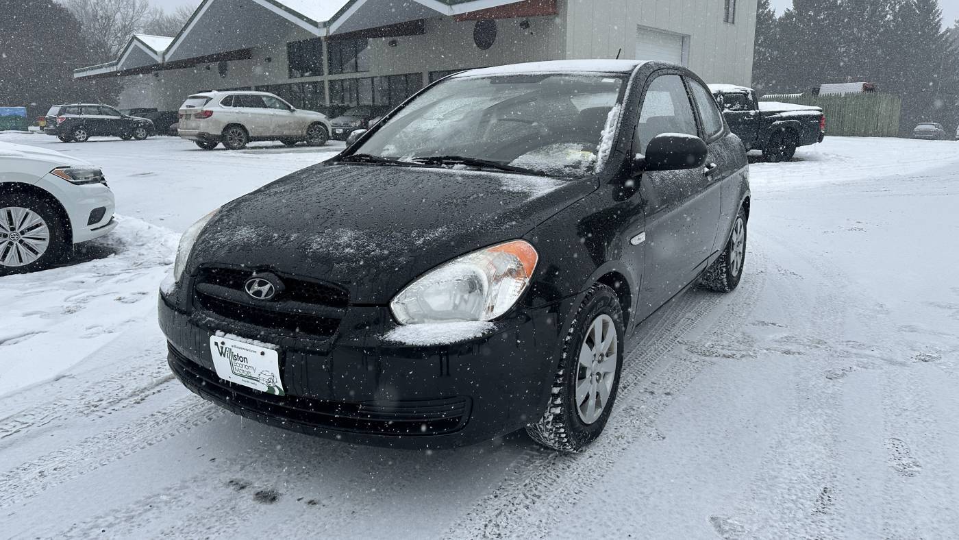 2011 Hyundai Accent GL — Hatchback — 148,296 mi — South Burlington, VT
