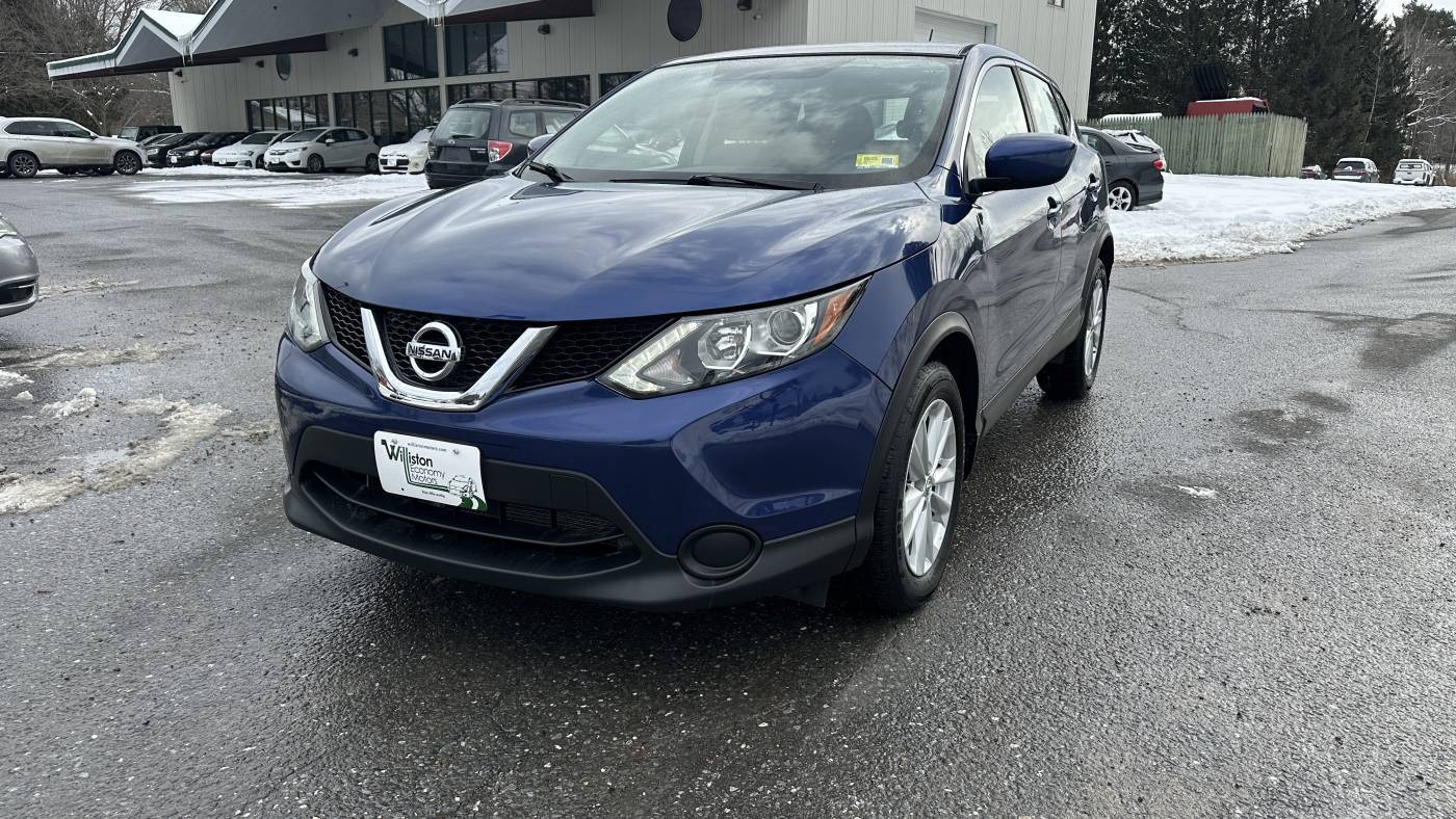 2018 Nissan Rogue Sport S — SUV — 62,083 mi — South Burlington, VT