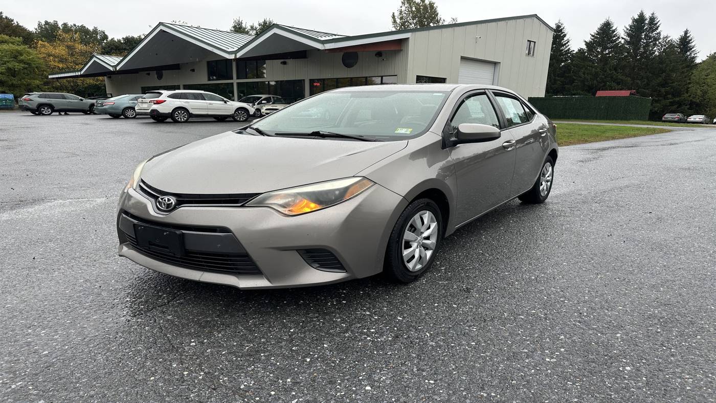 2015 Toyota Corolla LE — Sedan — 175,047 mi — South Burlington, VT