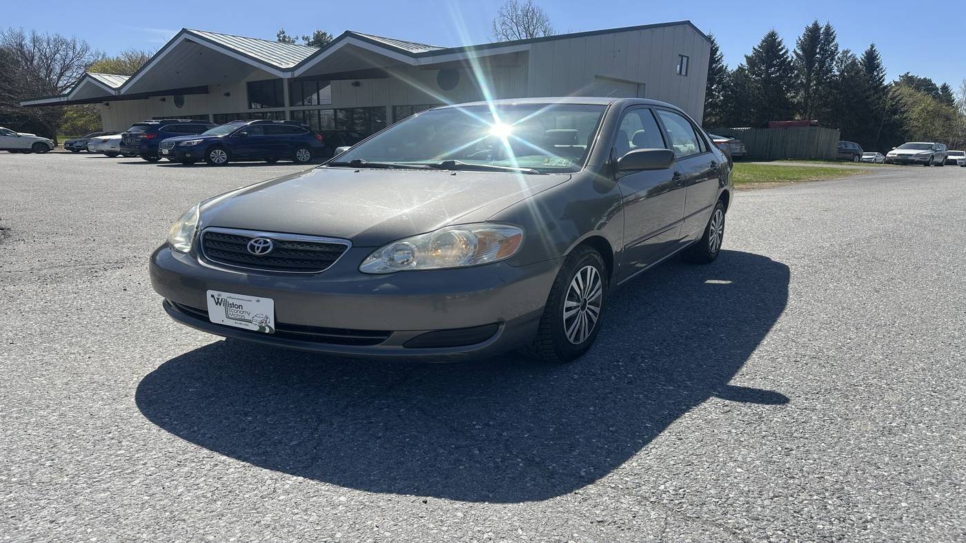 2008 Toyota Corolla LE — Sedan — 136,081 mi — South Burlington, VT
