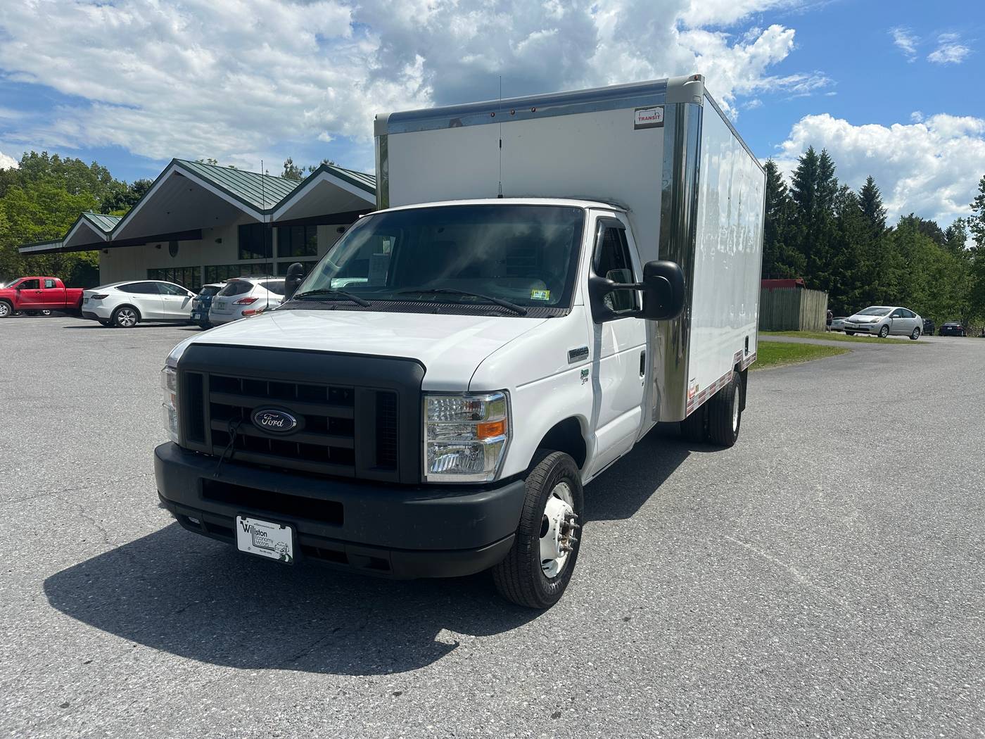 2018 Ford E-Series Cutaway E-450 — Chassis Cab Truck — 72,108 mi — South Burlington, VT