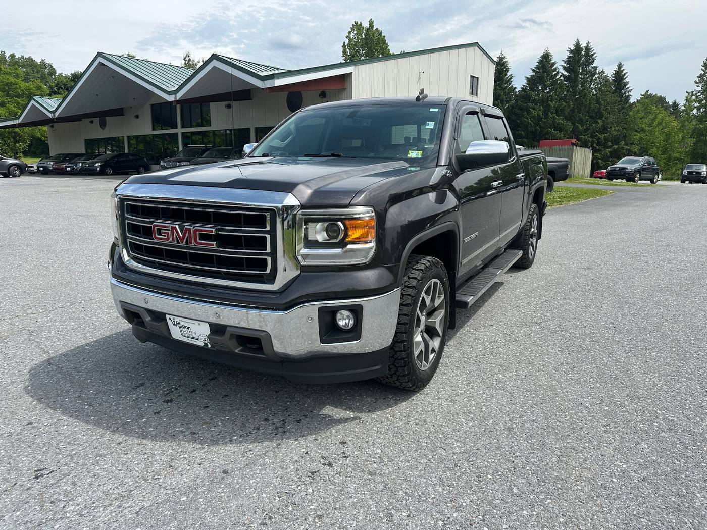 2015 GMC Sierra 1500 SLT — Pickup Truck — 83,342 mi — South Burlington, VT