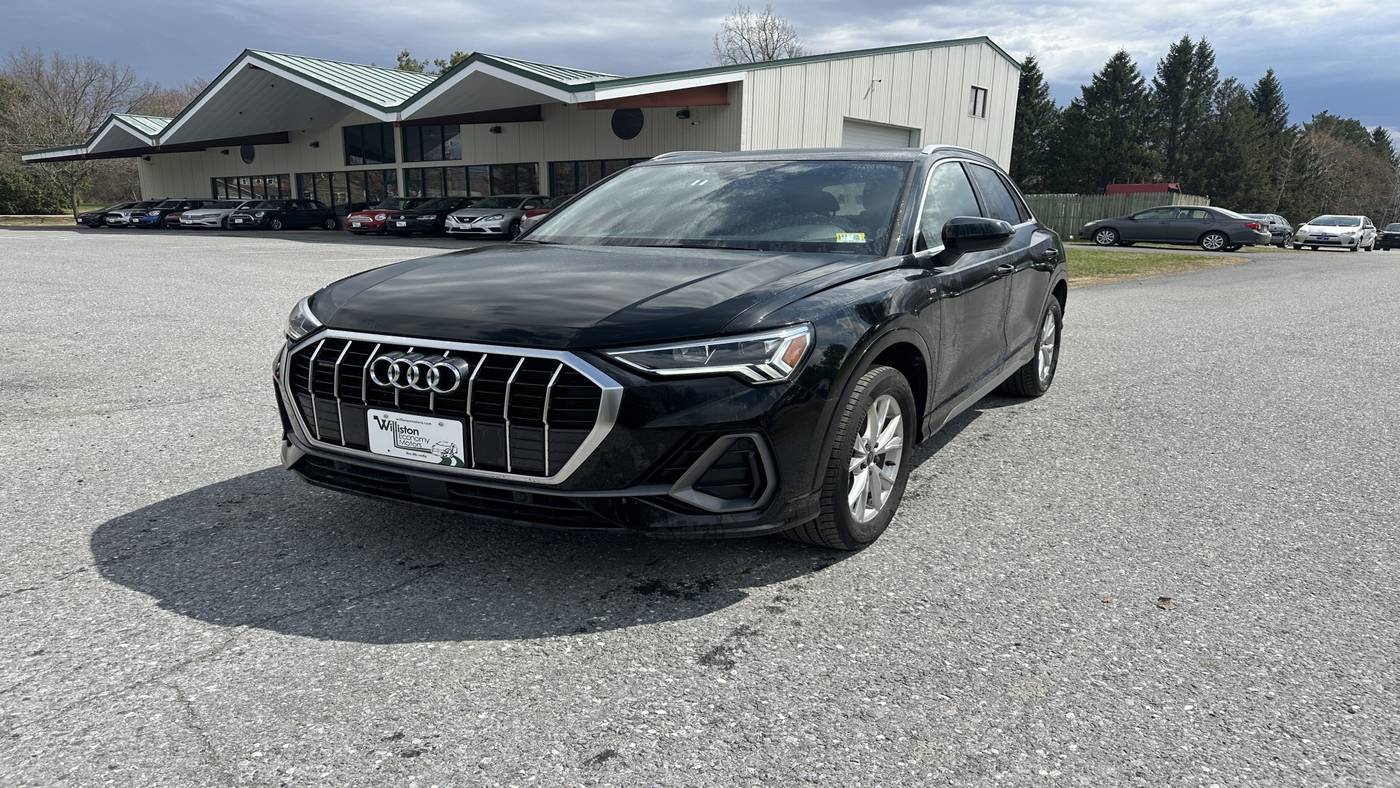 2024 Audi Q3 S line Premium — SUV — 23,640 mi — South Burlington, VT
