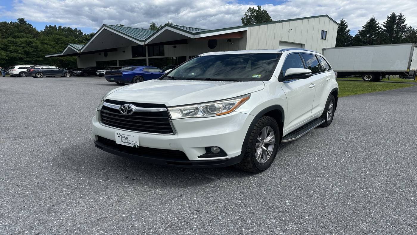 2015 Toyota Highlander XLE — SUV — 179,196 mi — South Burlington, VT