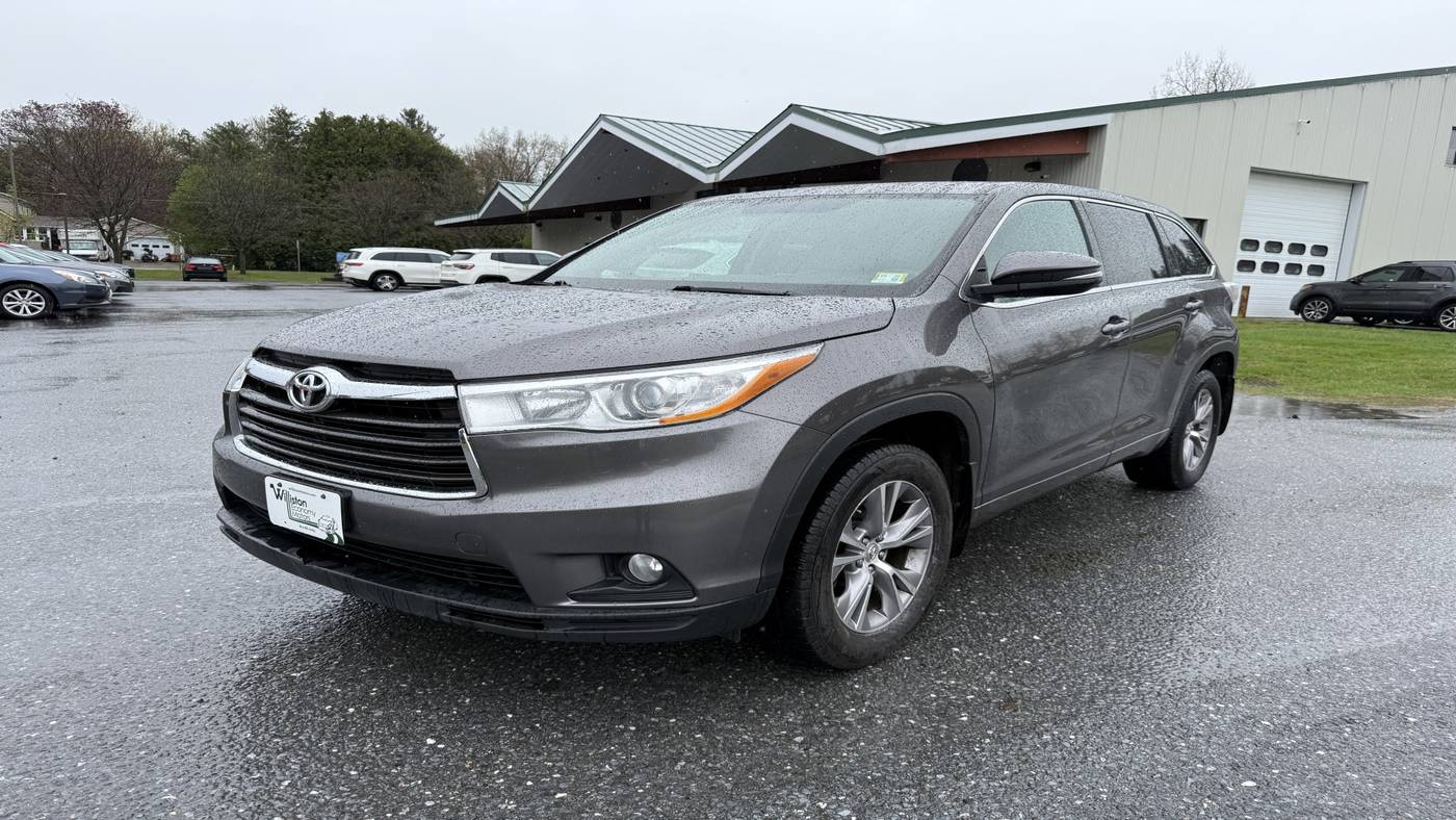 2014 Toyota Highlander LE Plus — SUV — 113,687 mi — South Burlington, VT