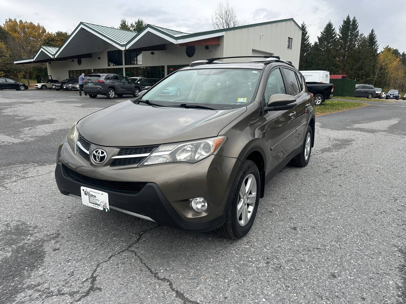 2014 Toyota RAV4 XLE — SUV — 123,875 mi — South Burlington, VT