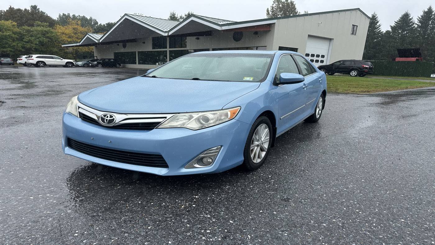 2012 Toyota Camry XLE — Sedan — 197,117 mi — South Burlington, VT