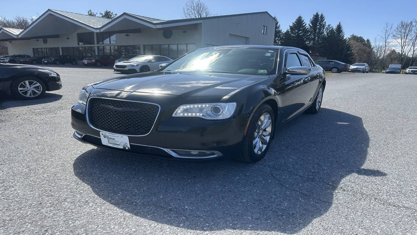 2017 Chrysler 300 C — Sedan — 138,599 mi — South Burlington, VT