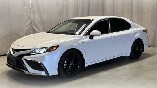 2021 Toyota Camry Hybrid XSE — Sedan — 8,477 mi — Phoenix, AZ
