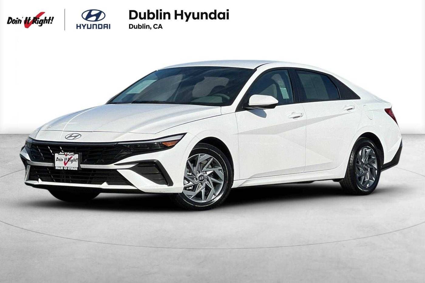 2024 Hyundai Elantra Hybrid Blue — Sedan — 47,515 mi — Dublin, CA