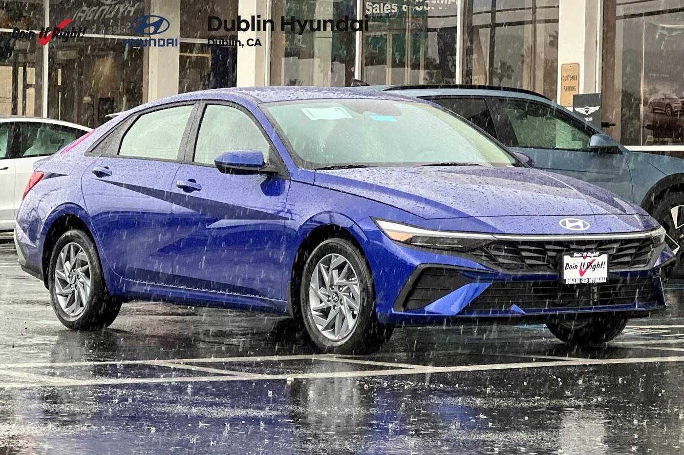 2025 Hyundai Elantra Hybrid Blue — Sedan — 6,999 mi — Dublin, CA