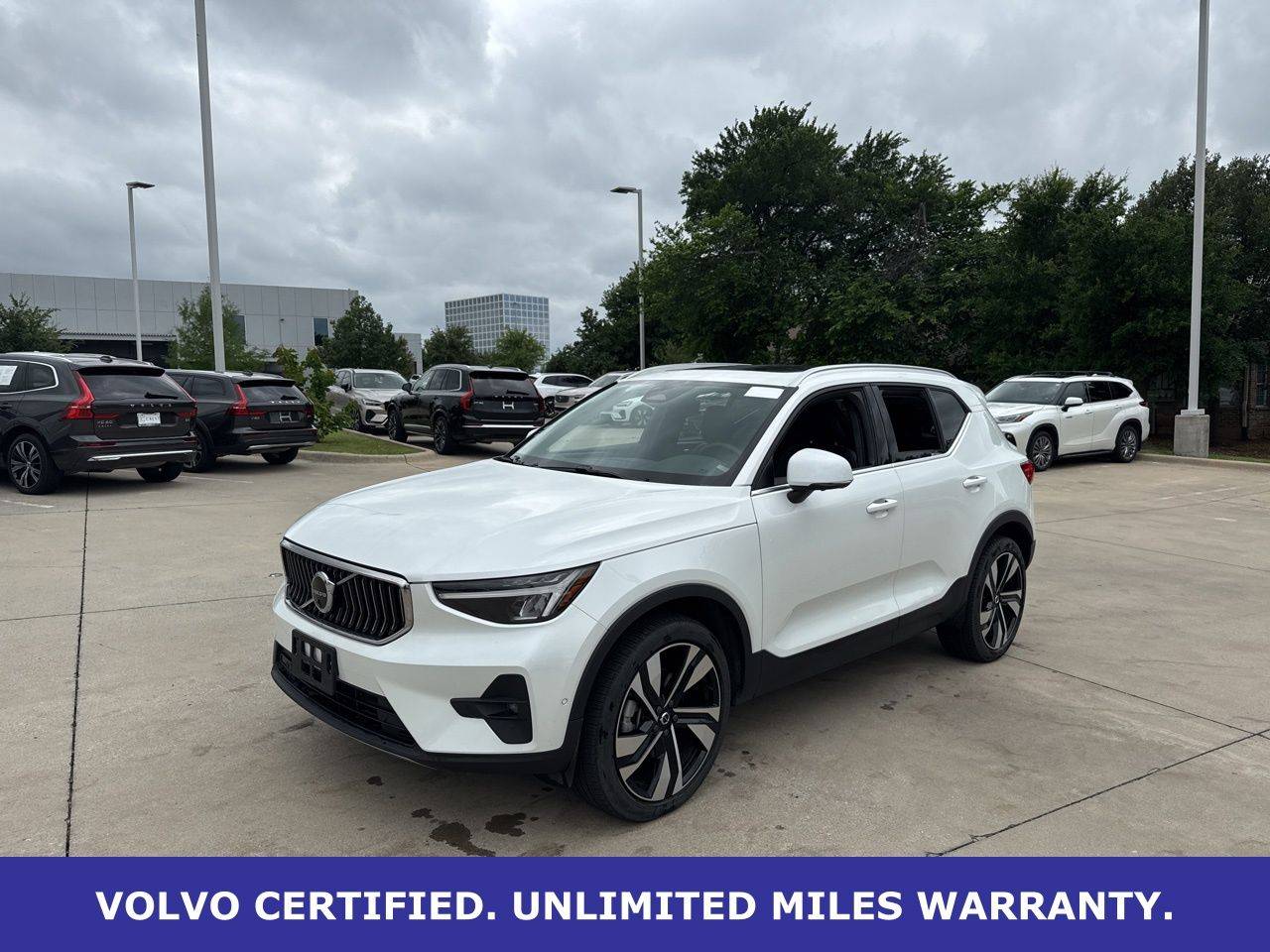 2025 Volvo XC40 Plus — SUV — 22,363 mi — Frisco, TX