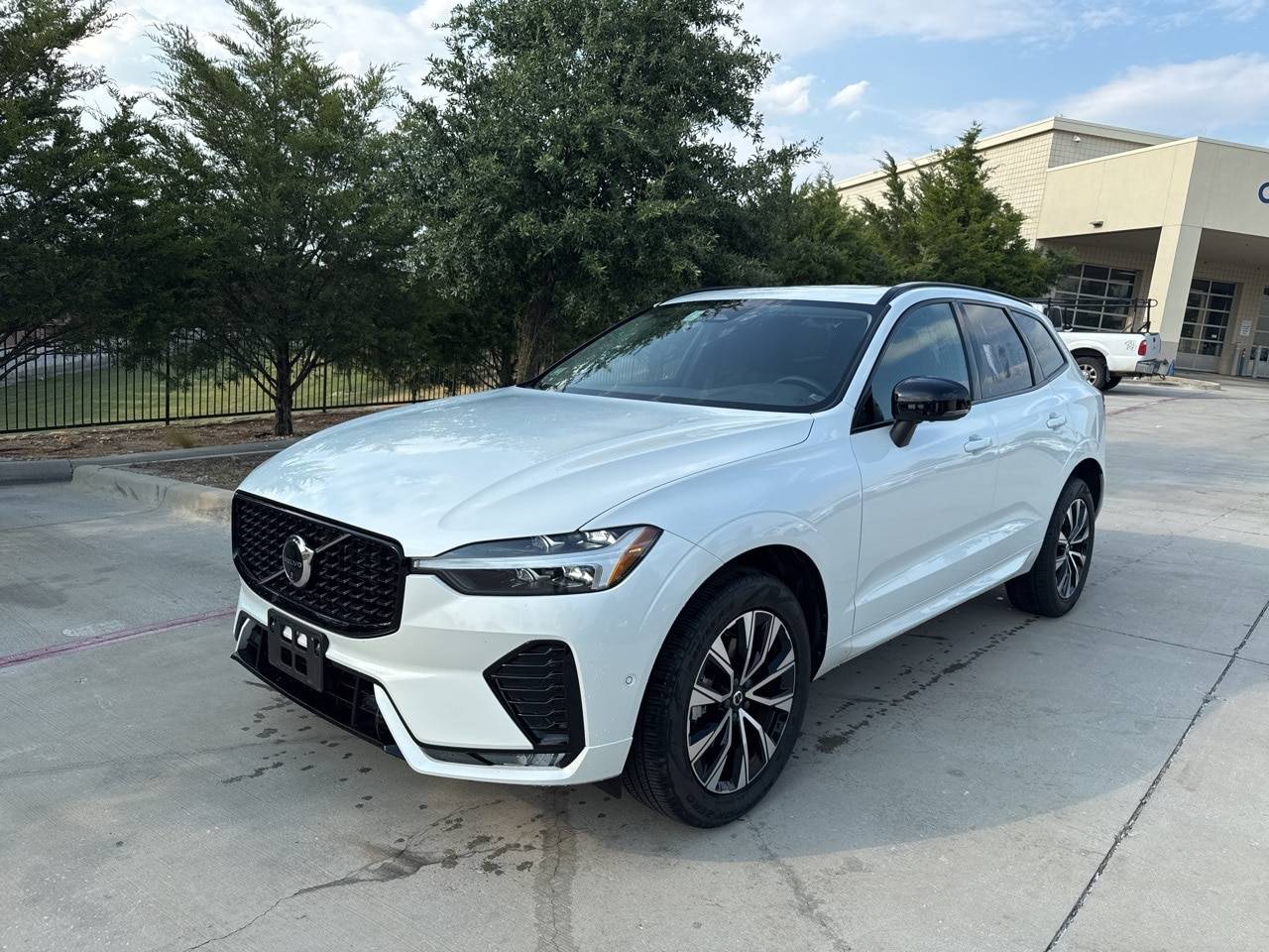 2025 Volvo XC60 Plus — SUV — 16,891 mi — Frisco, TX