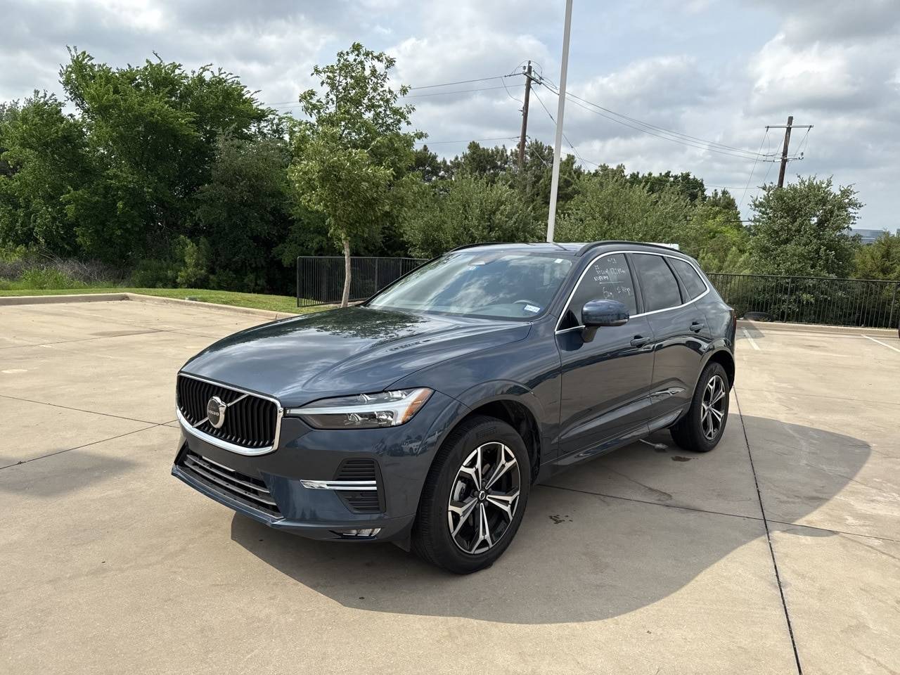 2022 Volvo XC60 Momentum — SUV — 17,285 mi — Frisco, TX