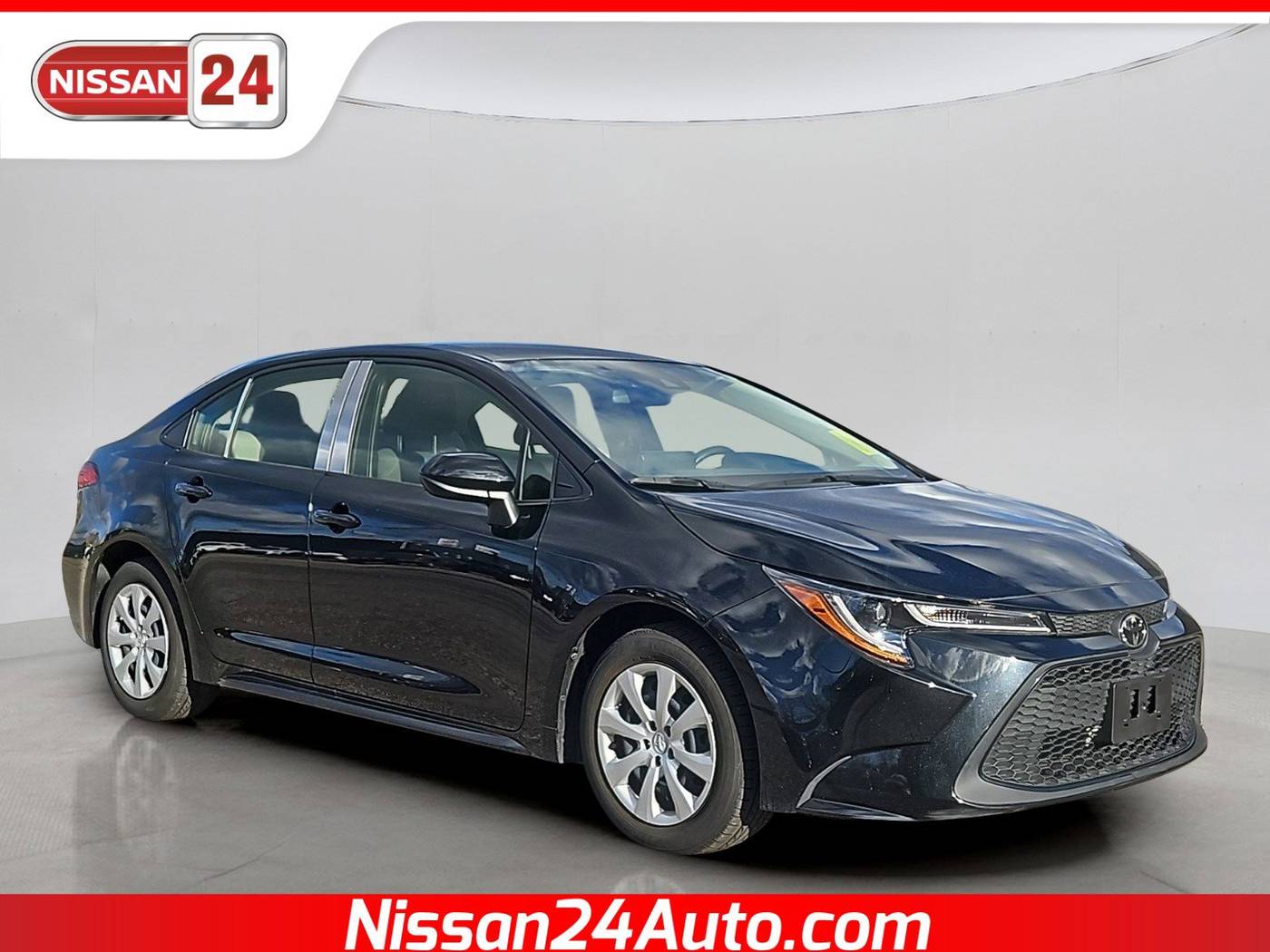 2022 Toyota Corolla LE — Sedan — 9,866 mi — Brockton, MA