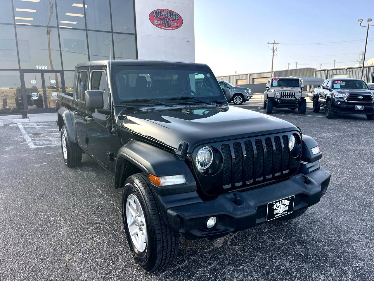 2020 Jeep Gladiator Sport S — Pickup Truck — 127,000 mi — Abilene, TX