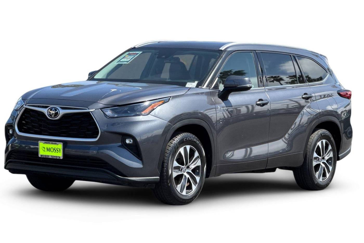 2022 Toyota Highlander XLE — SUV — 52,689 mi — San Diego, CA
