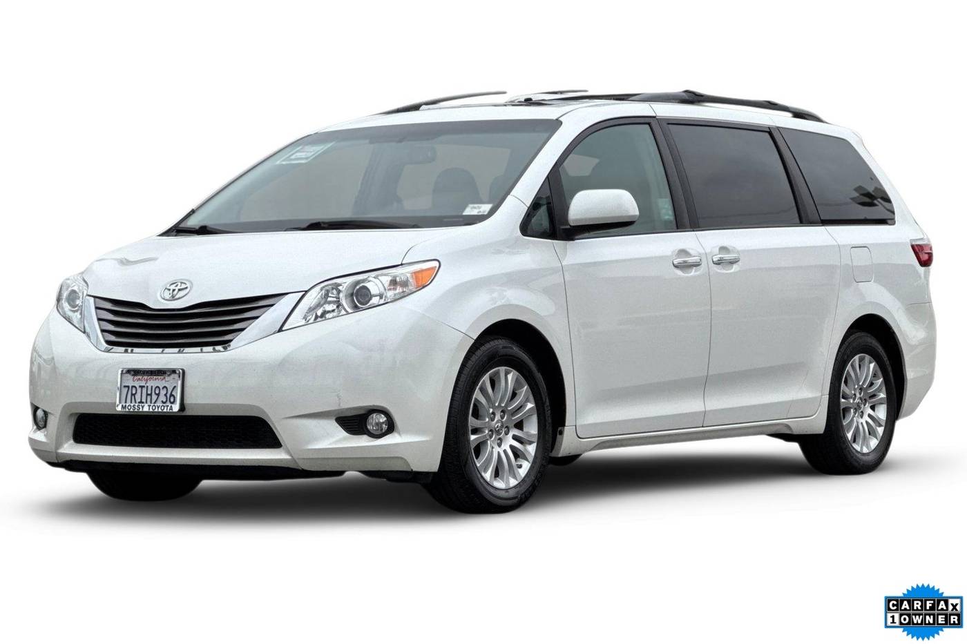 2015 Toyota Sienna XLE — Minivan — 133,274 mi — San Diego, CA