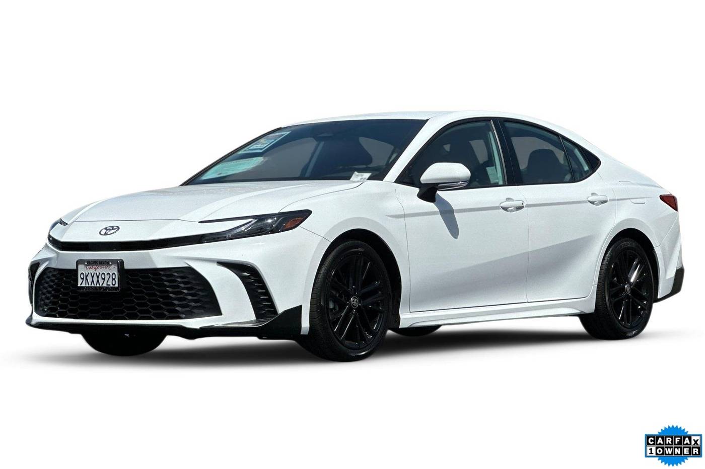 2025 Toyota Camry SE — Sedan — 15,762 mi — San Diego, CA