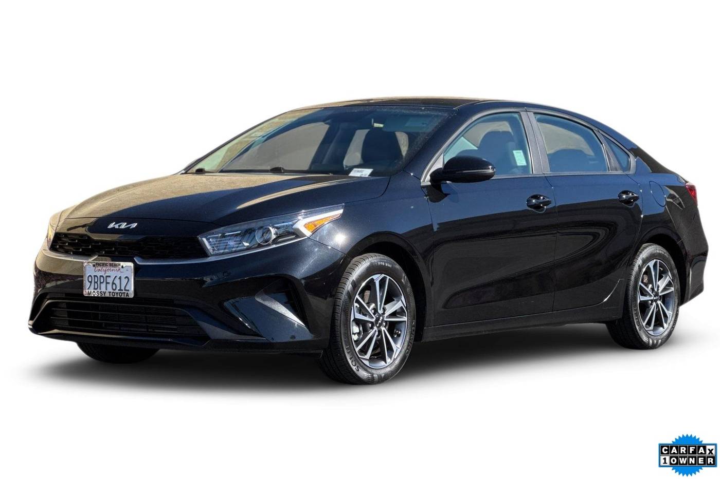 2022 Kia Forte LXS — Sedan — 17,800 mi — San Diego, CA