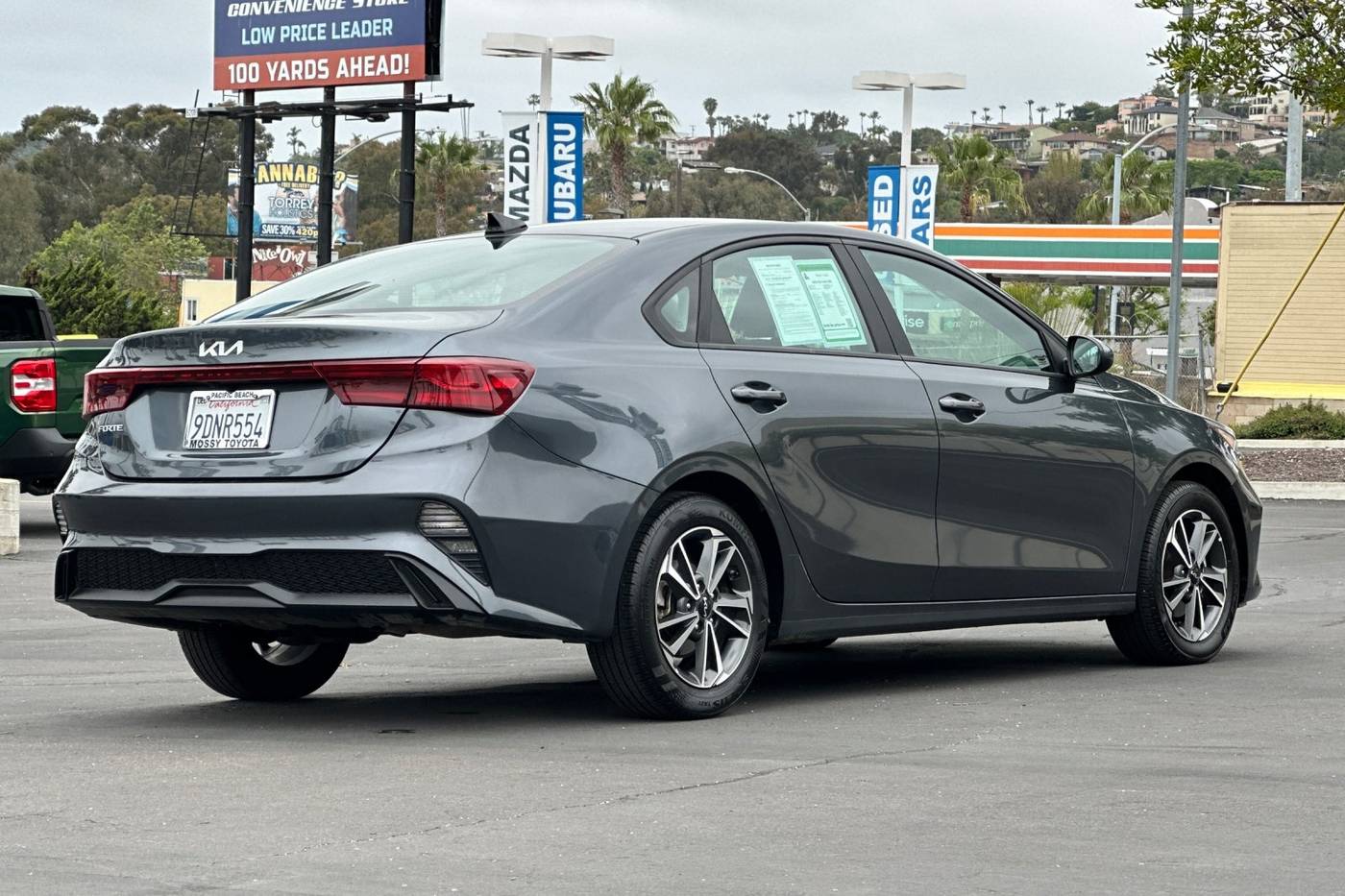 Thumbnail 4