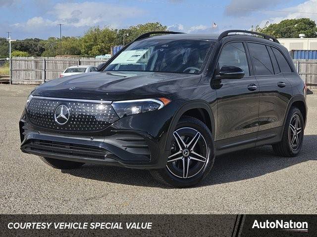2025 Mercedes-Benz EQB Review | Pricing, Trims & Photos