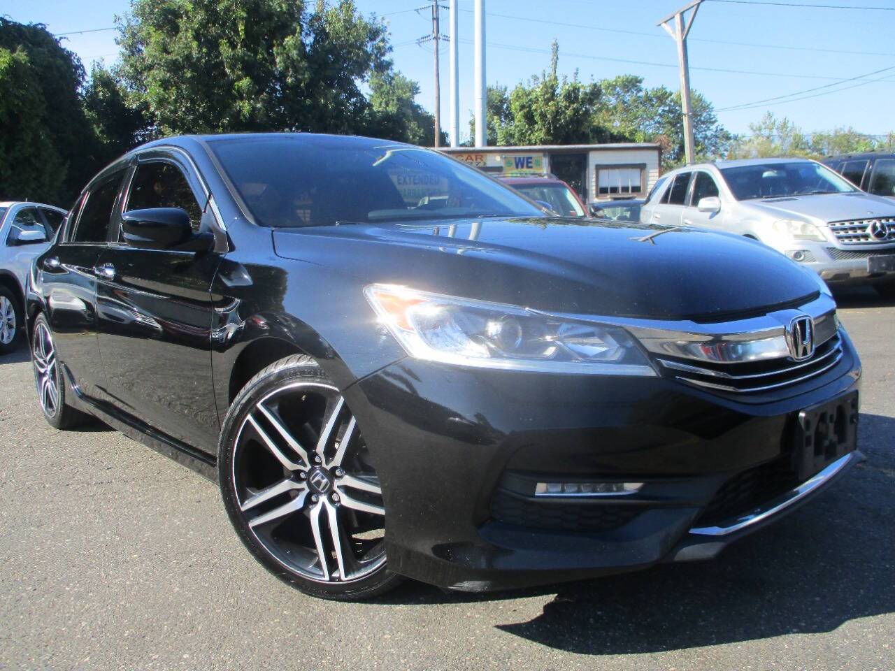 2017 Honda Accord Sport — Sedan — 138,604 mi — Mount Sinai, NY