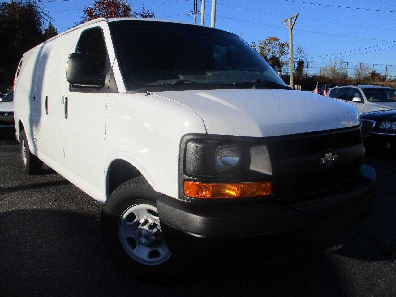 2015 Chevrolet Express Cargo Van Base — Cargo Van — 140,019 mi — Mount Sinai, NY