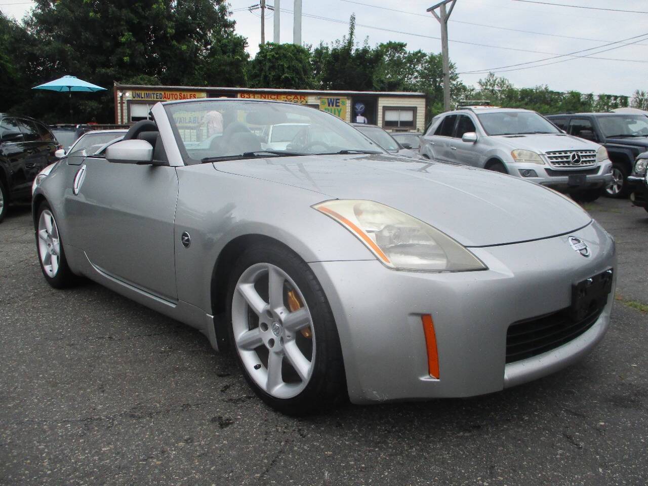 2005 Nissan 350Z Touring — Convertible — 66,901 mi — Mount Sinai, NY