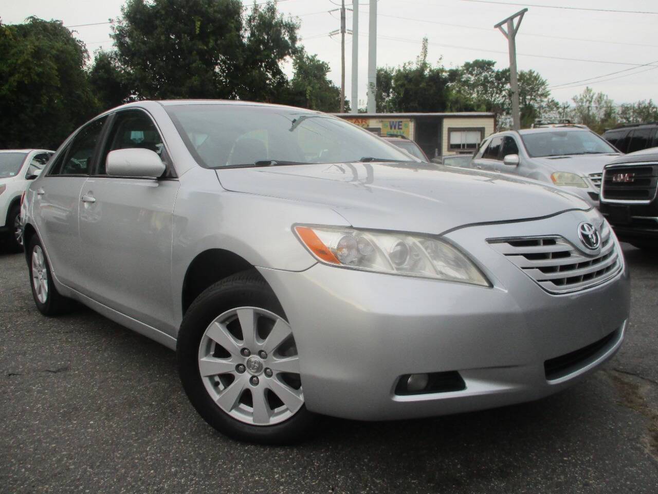 2007 Toyota Camry XLE V6 — Sedan — 147,548 mi — Mount Sinai, NY