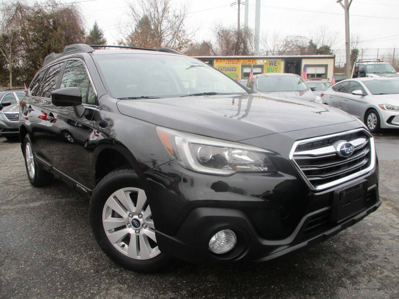 2018 Subaru Outback 2.5i Premium — SUV — 83,419 mi — Mount Sinai, NY