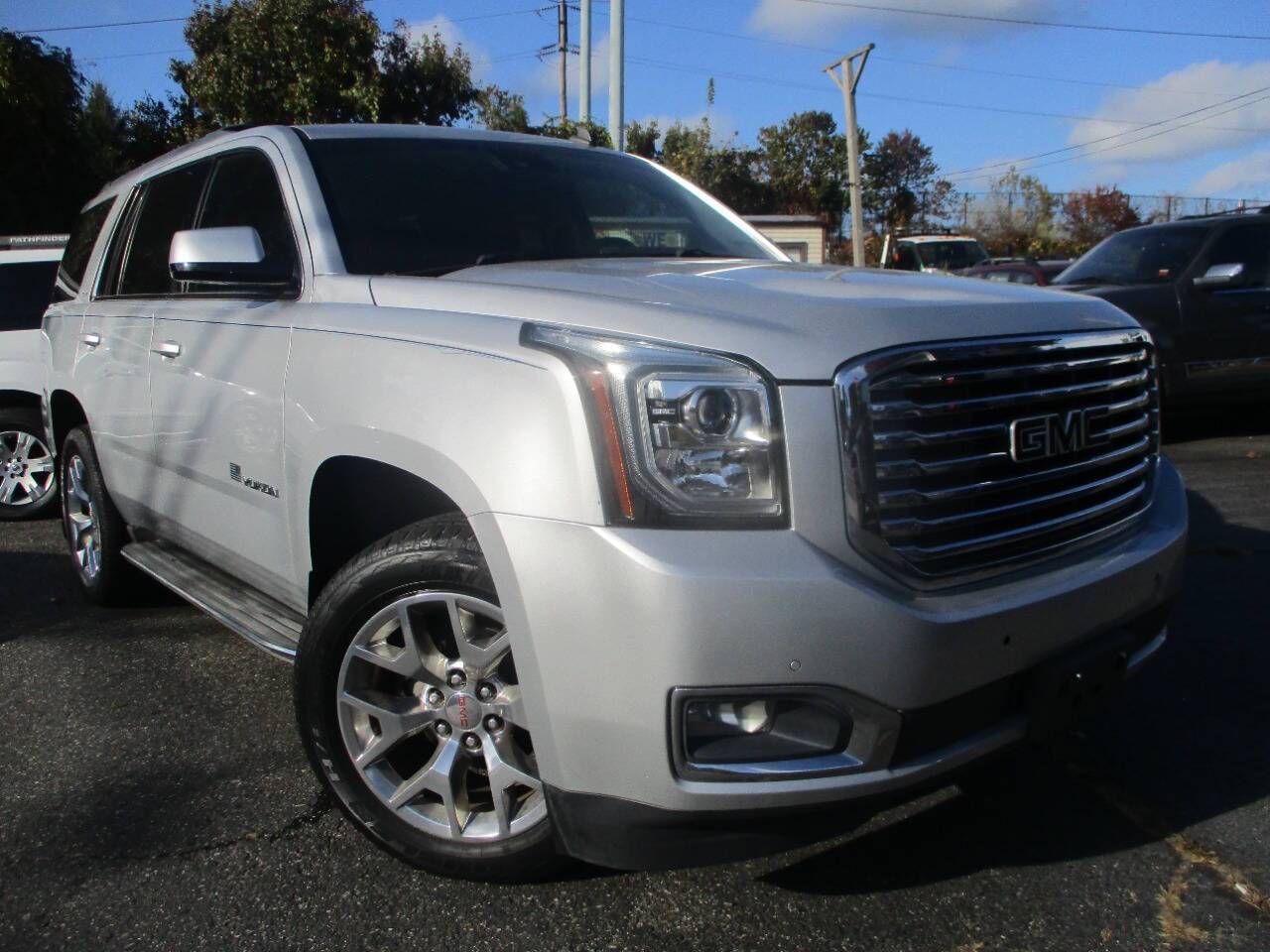 2015 GMC Yukon SLT — SUV — 106,169 mi — Mount Sinai, NY