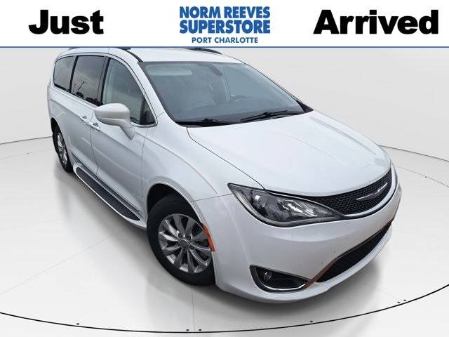 2017 Chrysler Pacifica Touring L — Minivan — 43,069 mi — Port Charlotte, FL