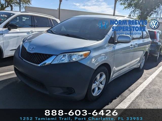 2015 Toyota Sienna LE — Minivan — 177,416 mi — Port Charlotte, FL