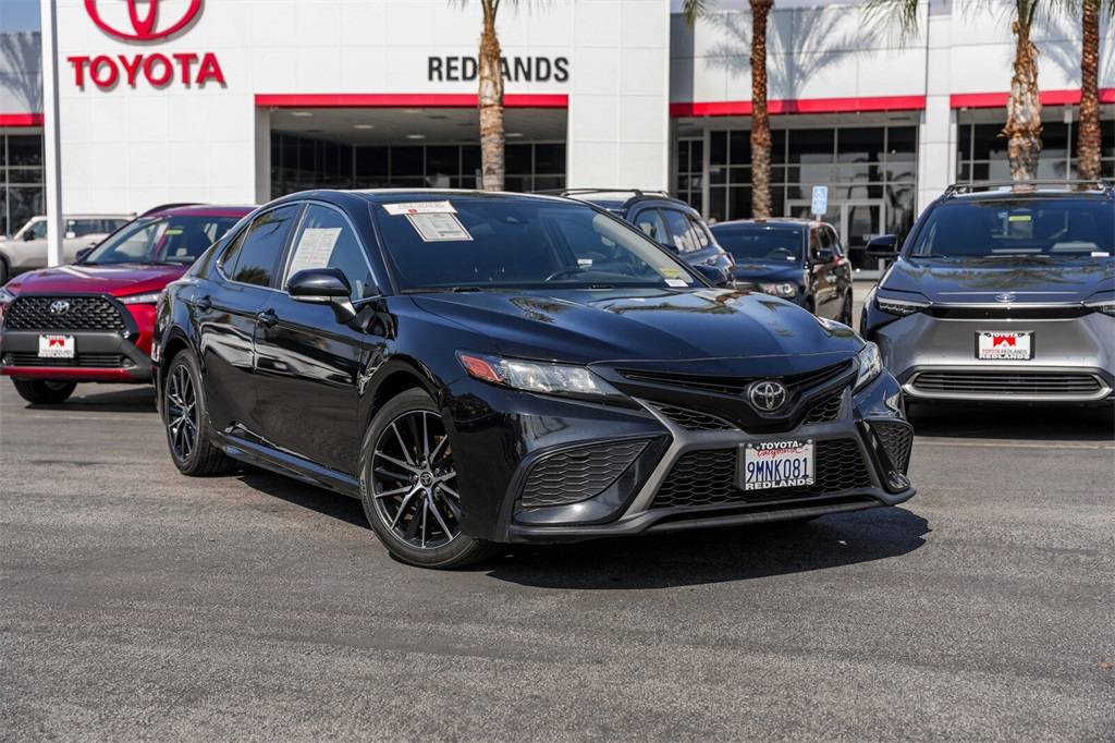 2022 Toyota Camry SE — Sedan — 69,157 mi — Redlands, CA