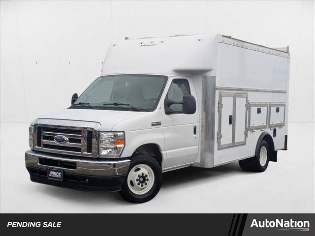2025 Ford E-Series Cutaway E-Series Cutaway — Chassis Cab Truck — 7,202 mi — North Canton, OH