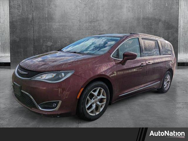 2017 Chrysler Pacifica Touring L — Minivan — 143,600 mi — North Canton, OH