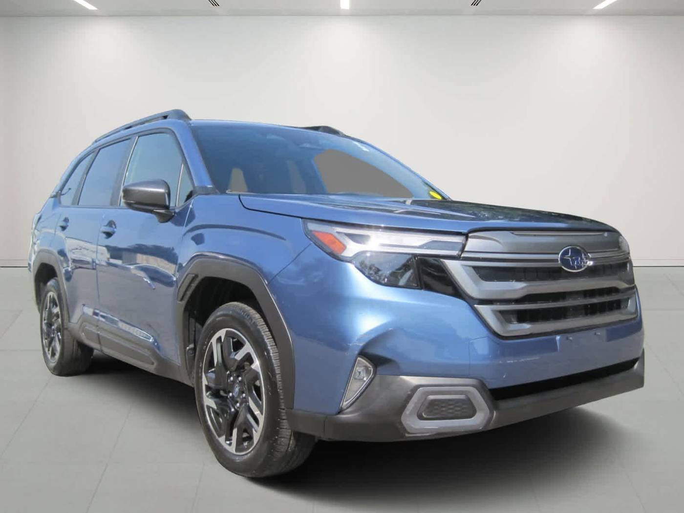 2025 Subaru Forester Limited — SUV — 497 mi — Belmont, MA