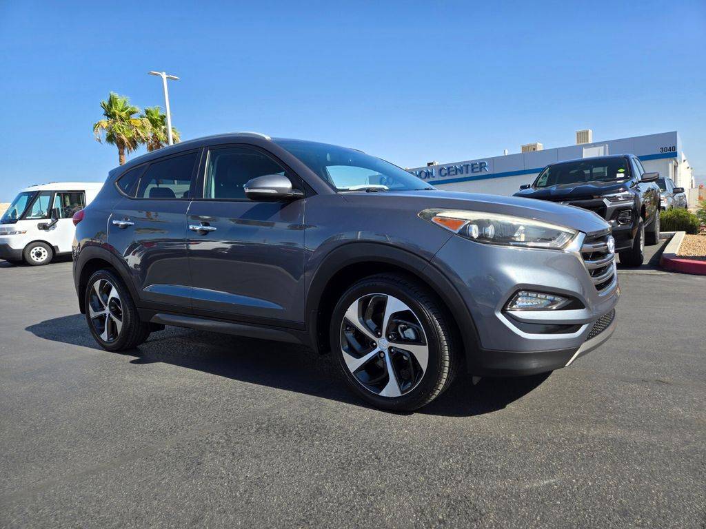 2016 Hyundai Tucson Limited — SUV — 33,230 mi — Las Vegas, NV