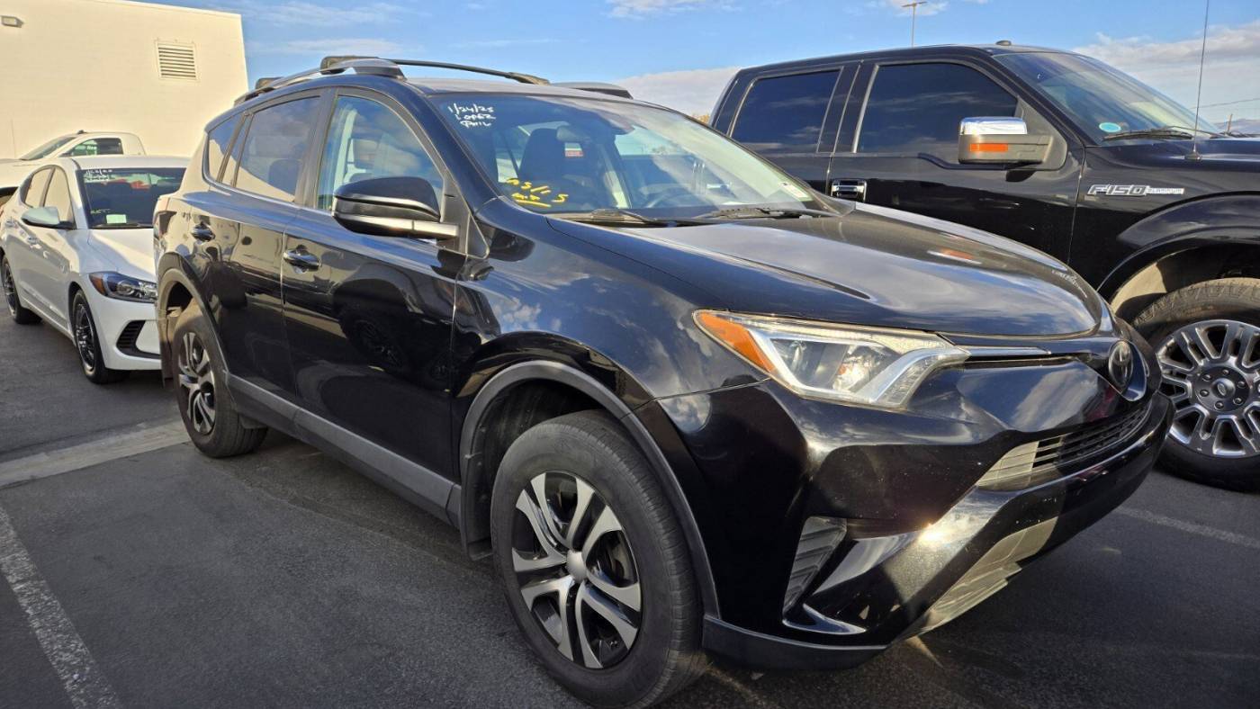 2017 Toyota RAV4 LE — SUV — 117,355 mi — Las Vegas, NV