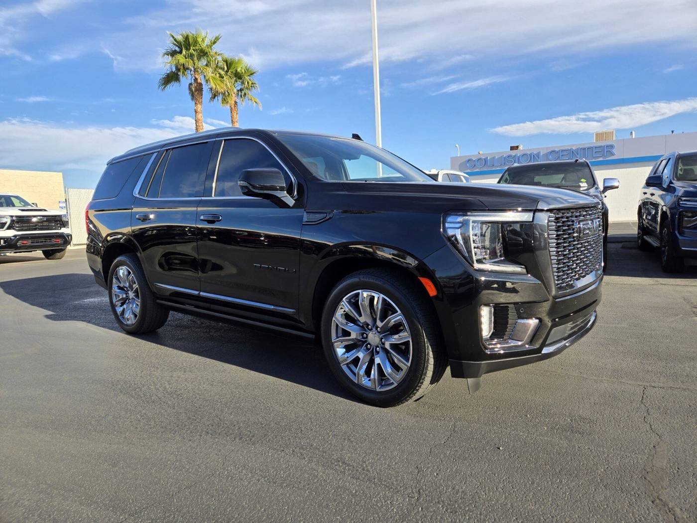 2023 GMC Yukon Denali Ultimate — SUV — 15,696 mi — Las Vegas, NV