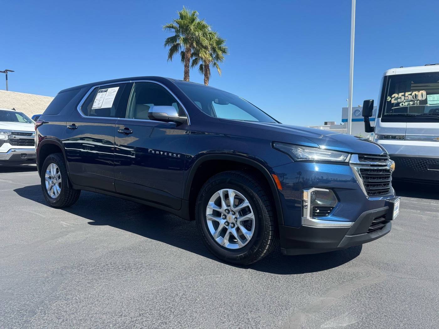 2022 Chevrolet Traverse LS — SUV — 32,576 mi — Las Vegas, NV