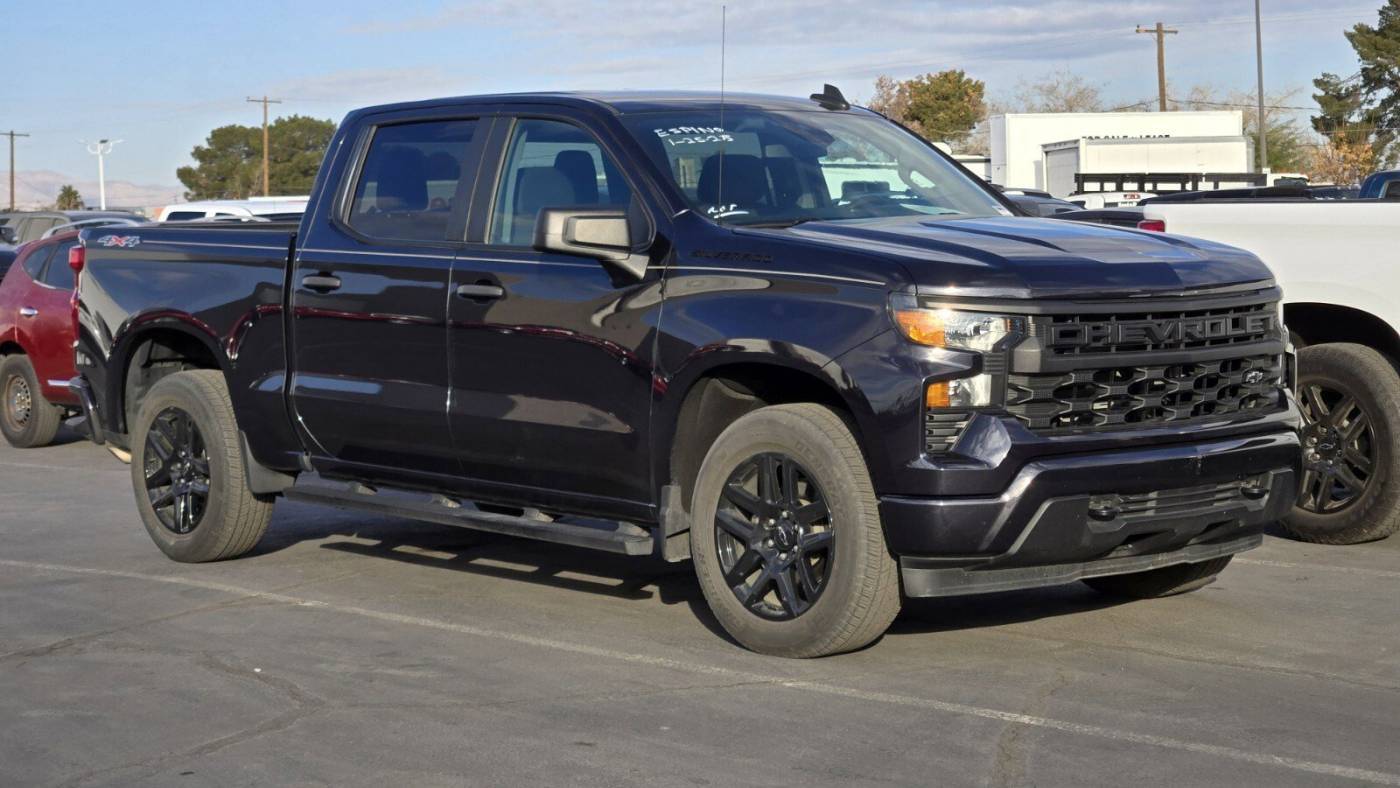 2022 Chevrolet Silverado 1500 Custom — Pickup Truck — 23,861 mi — Las Vegas, NV