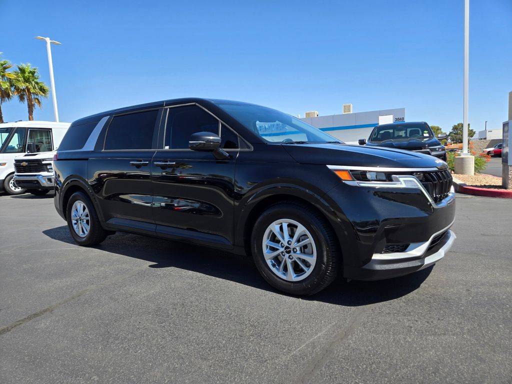 2022 Kia Carnival LXS — Minivan — 61,626 mi — Las Vegas, NV