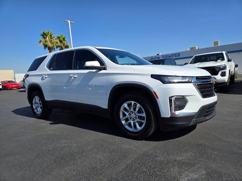 2023 Chevrolet Traverse LS — SUV — 33,885 mi — Las Vegas, NV