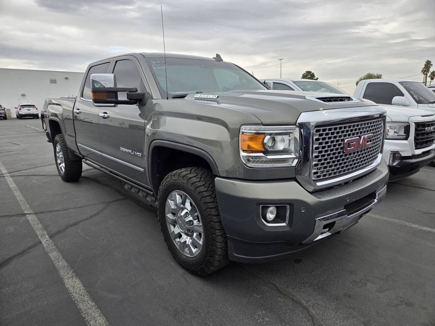 2017 GMC Sierra 2500HD Denali — Pickup Truck — 157,779 mi — Las Vegas, NV