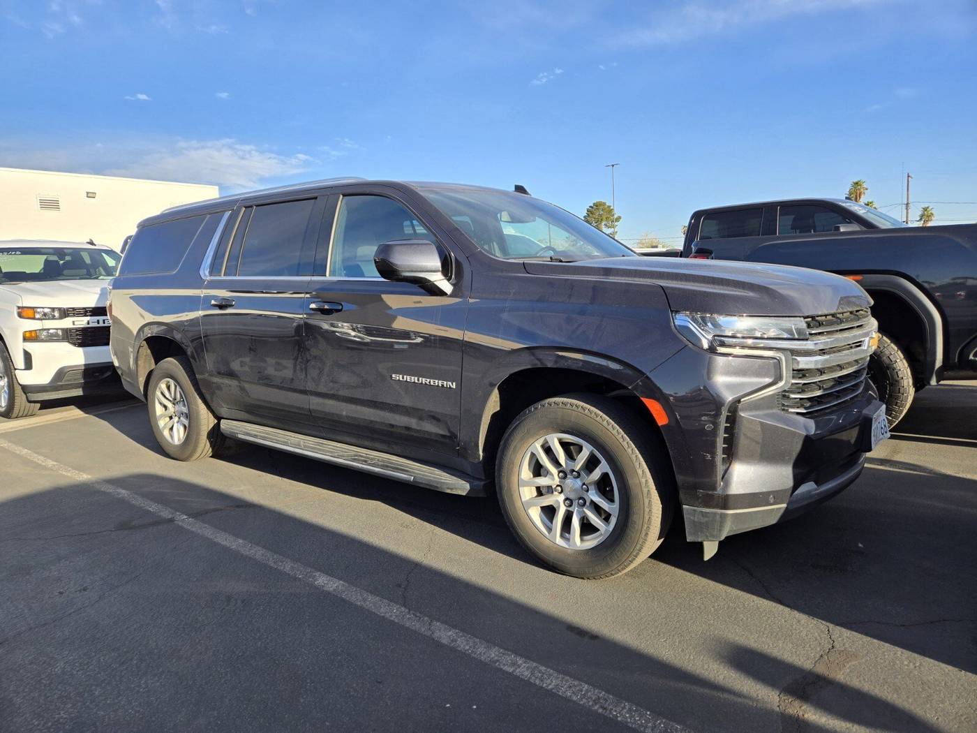 2023 Chevrolet Suburban LT — SUV — 56,618 mi — Las Vegas, NV