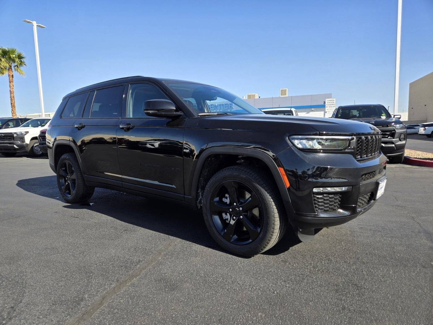 2023 Jeep Grand Cherokee Limited — SUV — 34,751 mi — Las Vegas, NV